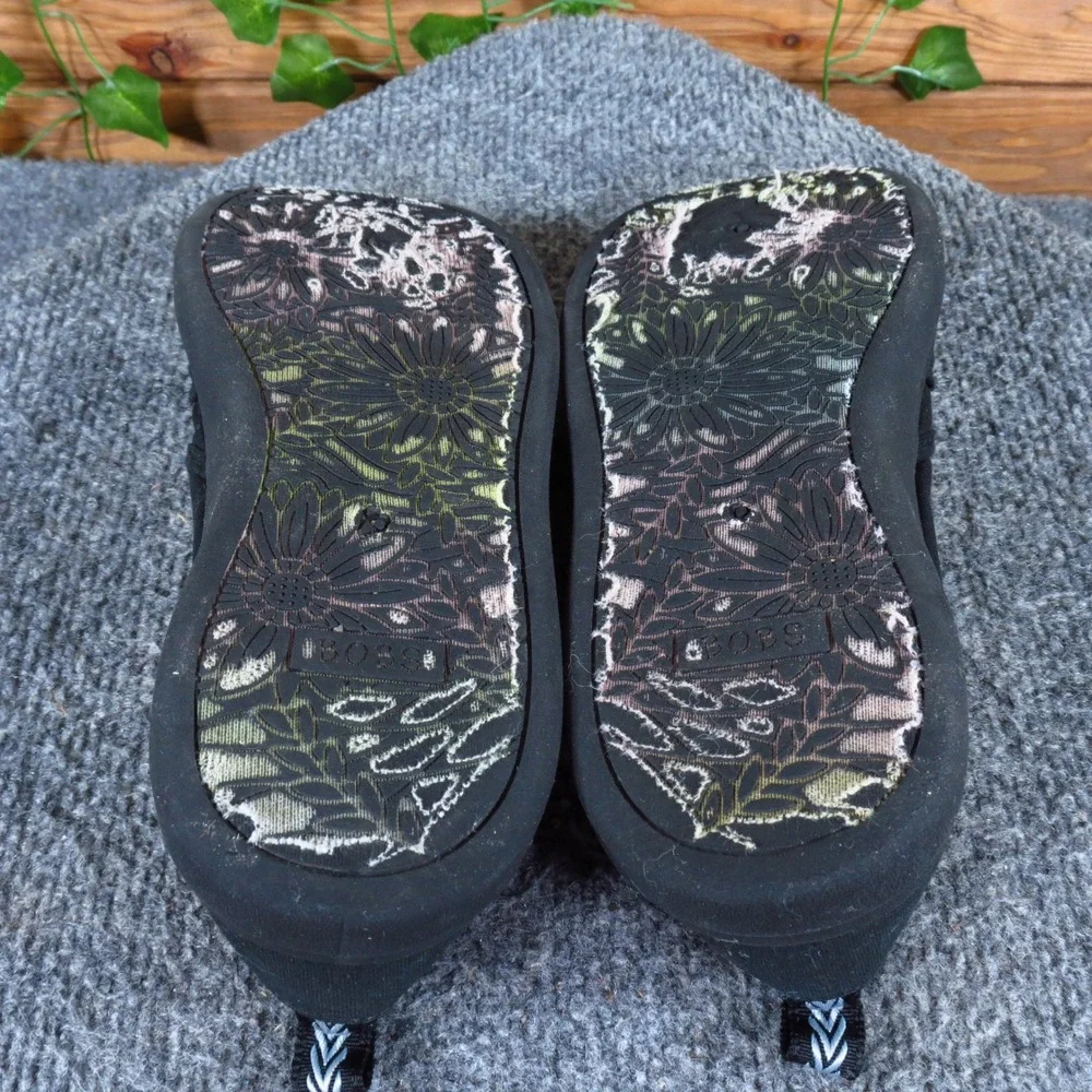 Skechers BOBS B Cute Women Slip On Sneaker 7.5 Walking Comfort Black Canvas